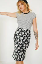 Load image into Gallery viewer, Bonjour Bias Cut Midi Skirt // Floral

